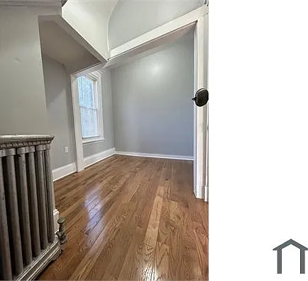 3 bed, 1100 sqft, $3,200 — Photo 2