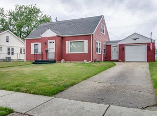 303 Weeks Ave, Battle Creek, MI 49015