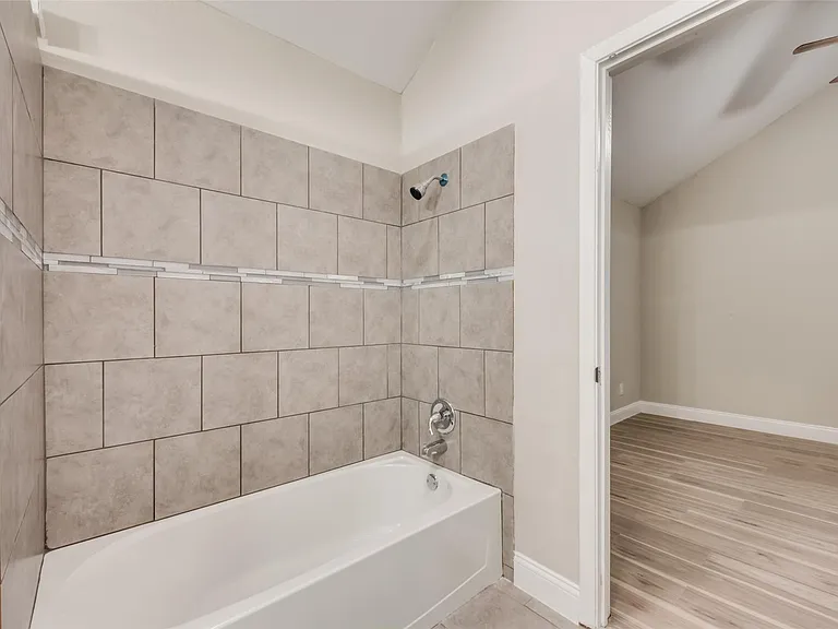 3301 Cliffview Dr — Photo 18