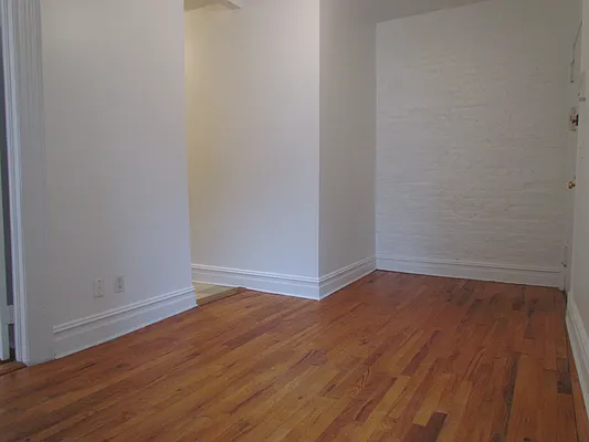 Rented by Landmark Real Estate | media 22