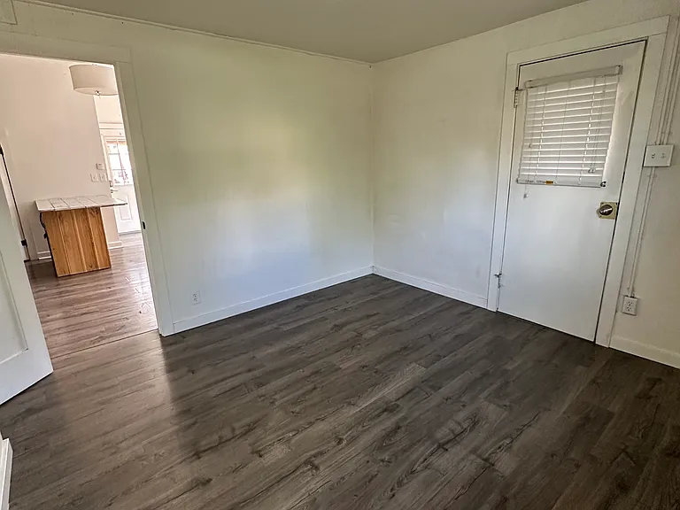 727 E 5th Ave #3 — Photo 8