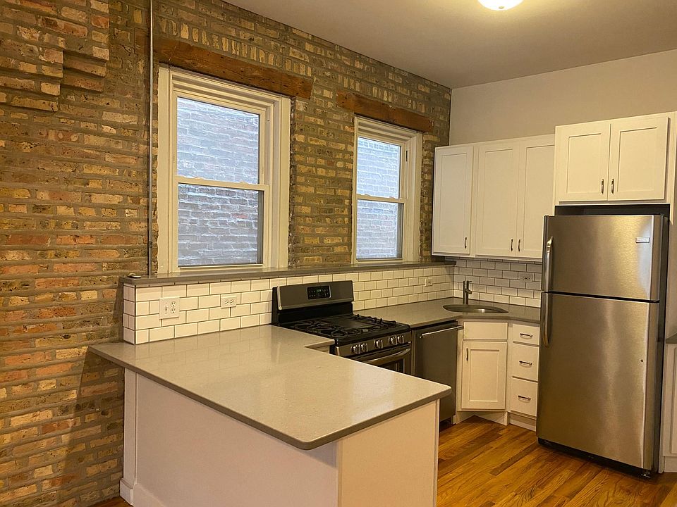 1st image of 1102 N Hermitage Ave #3