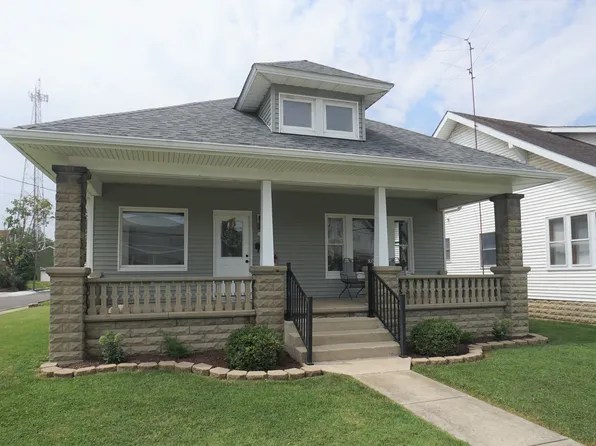 303 W Pearl St, Batesville, IN 47006