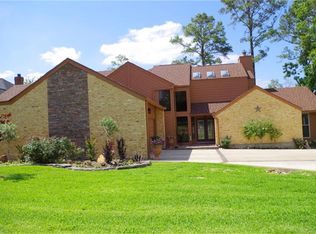 1104 April Waters Dr N, Montgomery, TX 77356