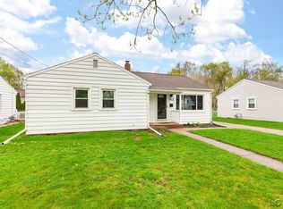 962 Vine St, Adrian, MI 49221