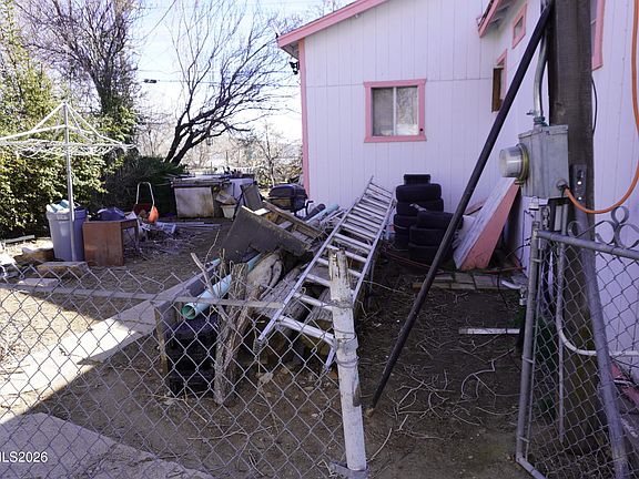 5th image of 185 Kennedy Dr