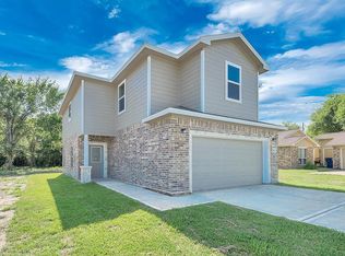 6111 Fox Ridge Dr, Angleton, TX 77515