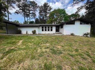 3483 N Creekview Dr, Lawrenceville, GA 30044