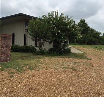 1st image of 618 Gaines Hwy