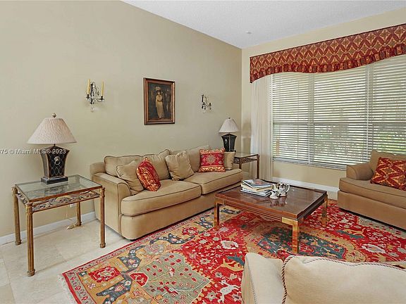 5th image of 5350 SW 33rd Ave