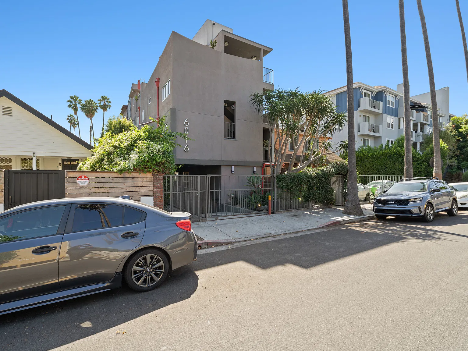 1 bed, 725 sqft, $1,776 — Photo 3