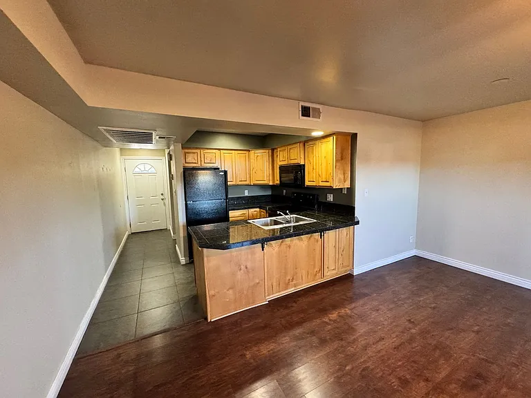 3200 Litzler Dr #19-125 — Photo 4