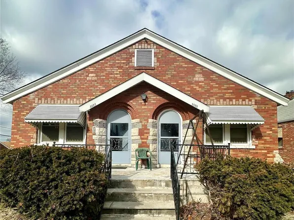 3923 Alexander St, Saint Louis, MO 63116