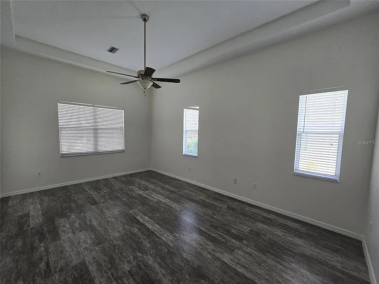 8427 Sailing Loop — Photo 24