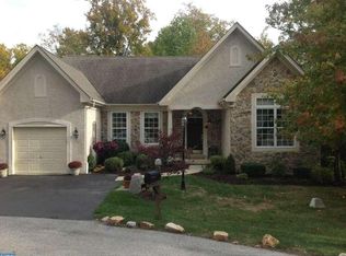 1909 Phipps Cir, Downingtown, PA 19335