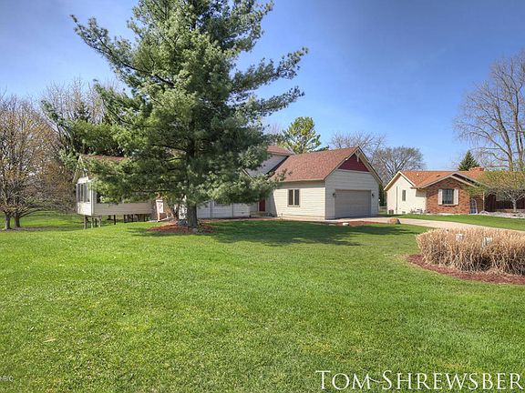 3rd image of 6801 Bliss Ct SW