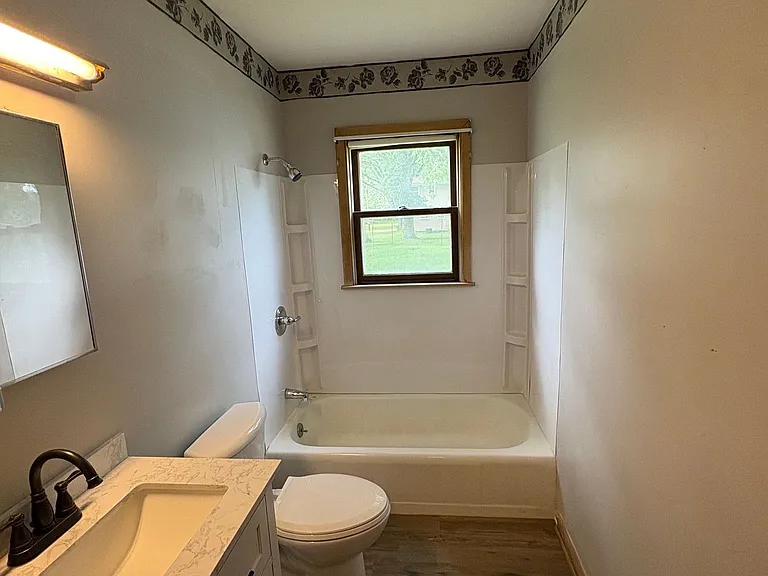 1917 Bimelich Ln — Photo 6