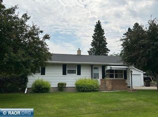 2612 18th Ave E, Hibbing, MN 55746