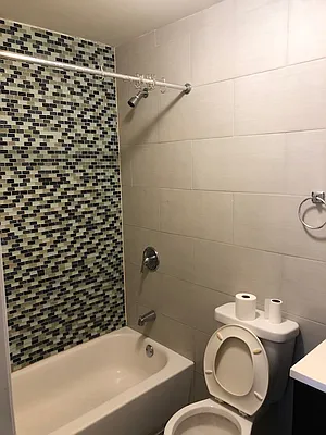 Rented by Bouklis Group | media 7