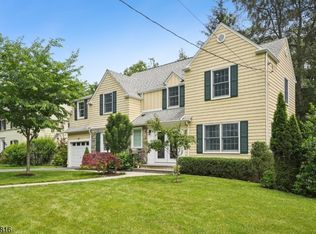 100 Oakview Ter, Short Hills, NJ 07078