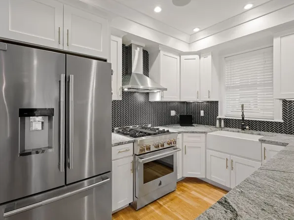 8 Manley St #1, Dorchester, MA 02122