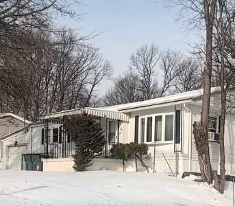 (Undisclosed Address), Pottsville, PA, 17901