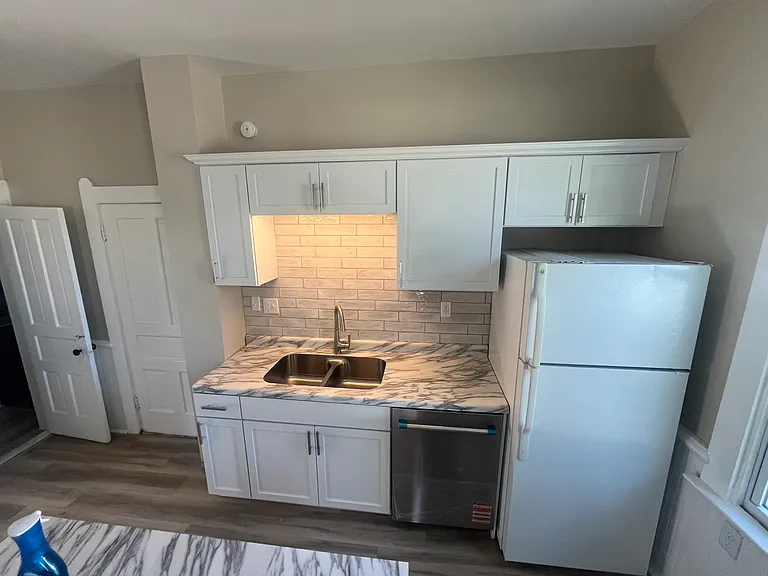 1535 Lind St #1 — Photo 8