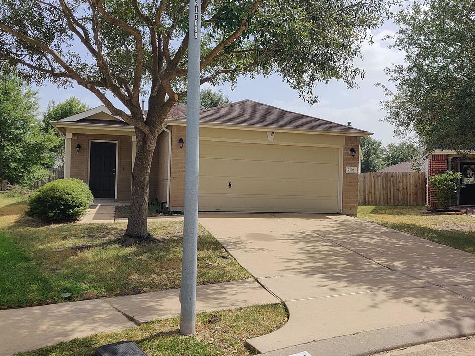 1st image of 7702 Balsam Crossing Ln