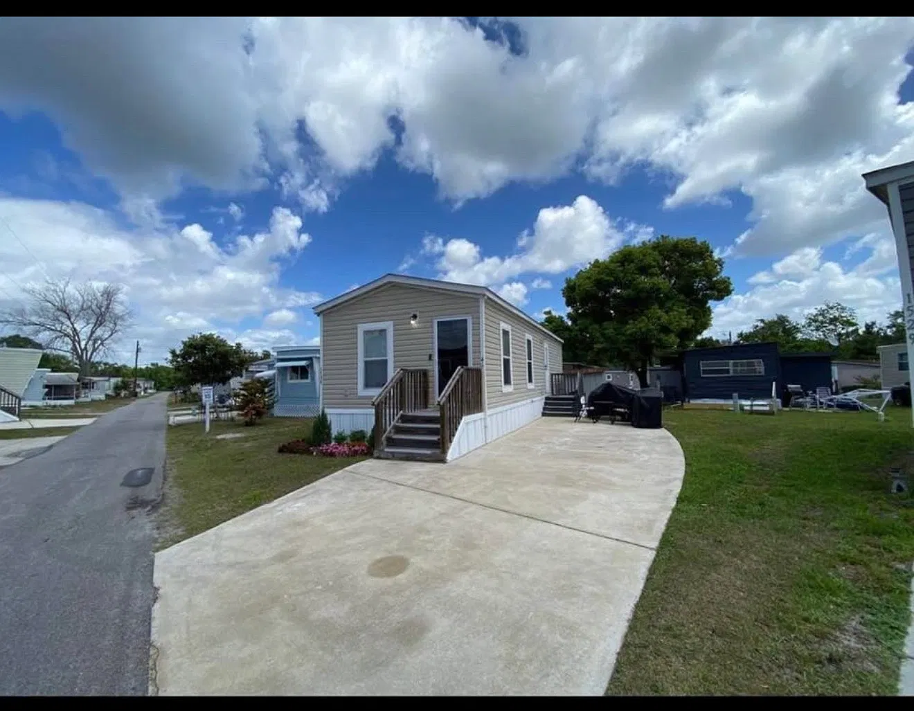 1 bed, 950 sqft, $1,700 — Photo 2