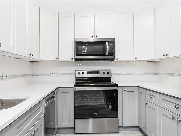 5th image of 665 Thwaites Pl APT A