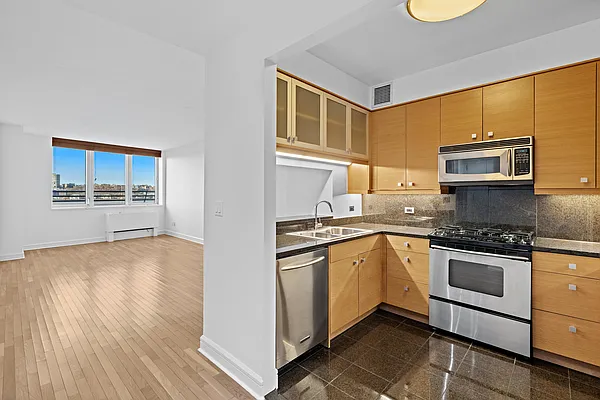 Rented by Nest Seekers International | media 16