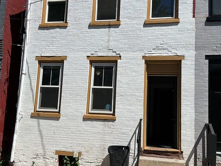 13 Hazel St — Photo 1