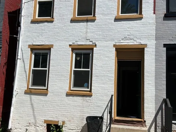 13 Hazel St, Lancaster, PA 17603