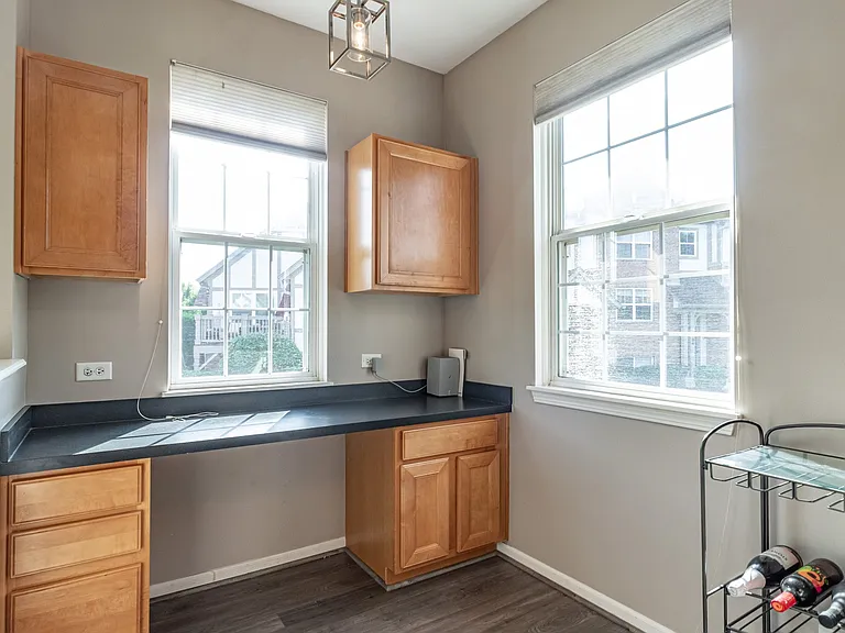 200 Rosehall Dr #220 — Photo 9