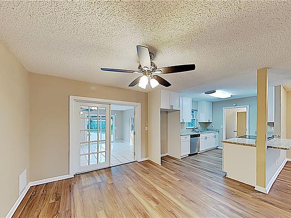 5th image of 8304 Riverwood Blvd