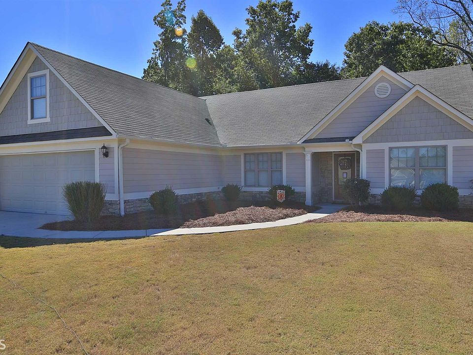 2nd image of 2580 Aaron Ct