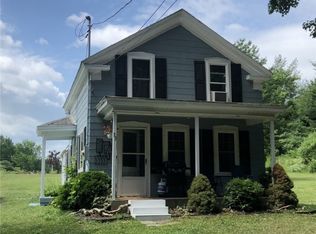 23 Cemetery Rd, Oswego, NY 13126