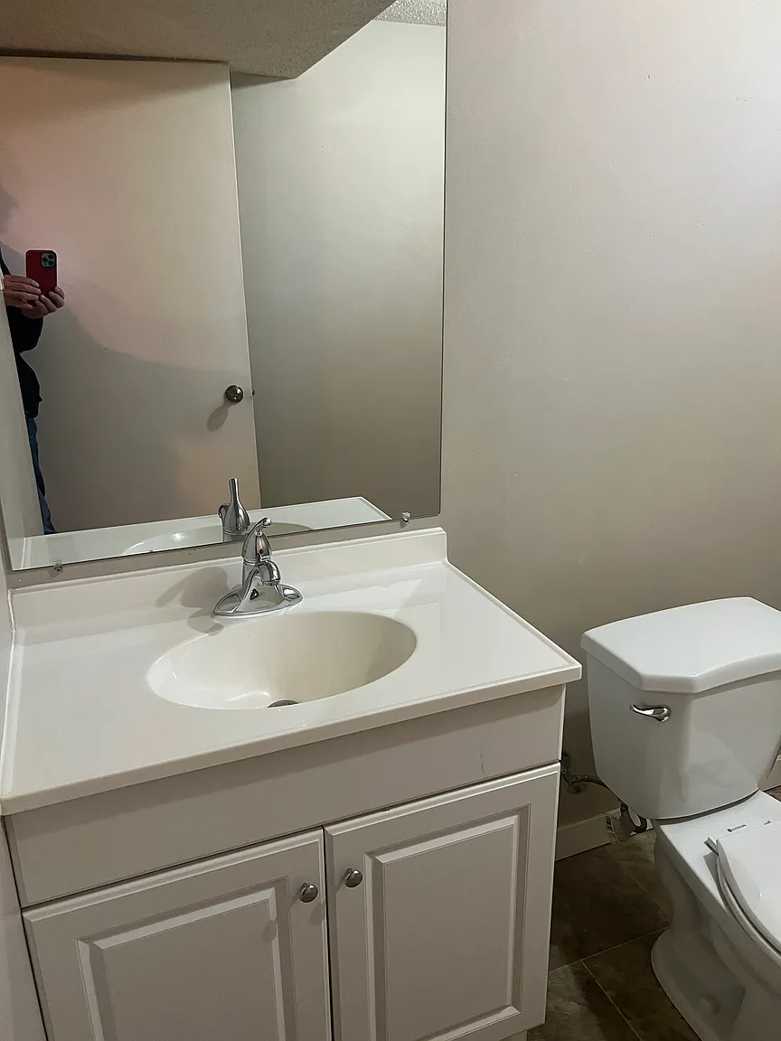 3371 Erlanger Bnd NW photo 1