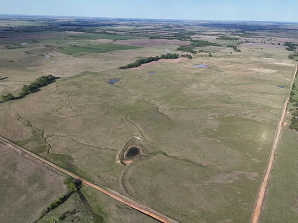 2801 Eagle Rd, Miltonvale, KS 67466