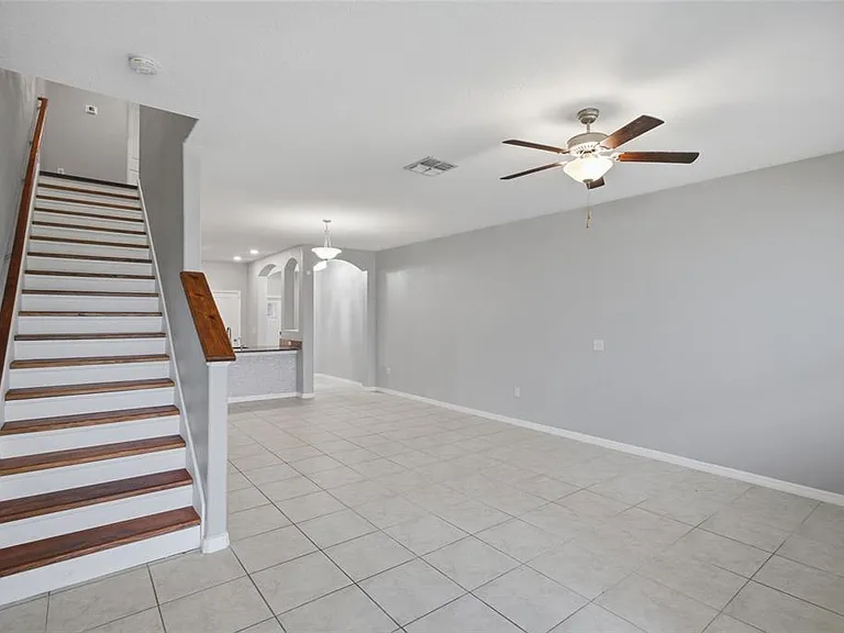 724 Royal Empress Dr — Photo 7