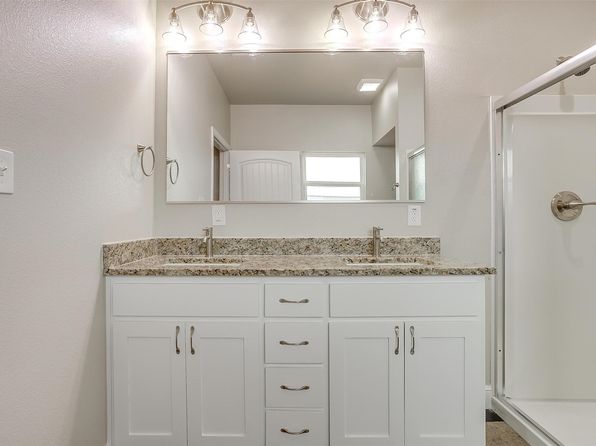 30 Frost Ln, Mineral Wells, TX 76067