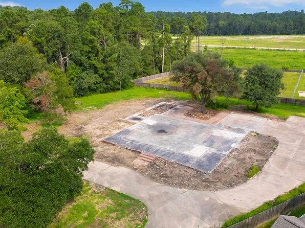 2988 Ted Trout Dr, Lufkin, TX 75904