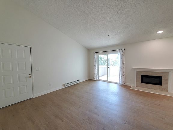 4th image of 37426 Parish Cir
