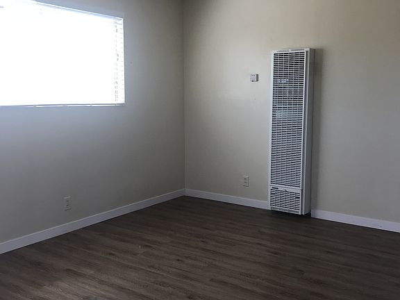2nd image of 525 & 529 N D St #525I