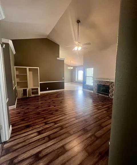 1877 E Turnberry Ave — Photo 25