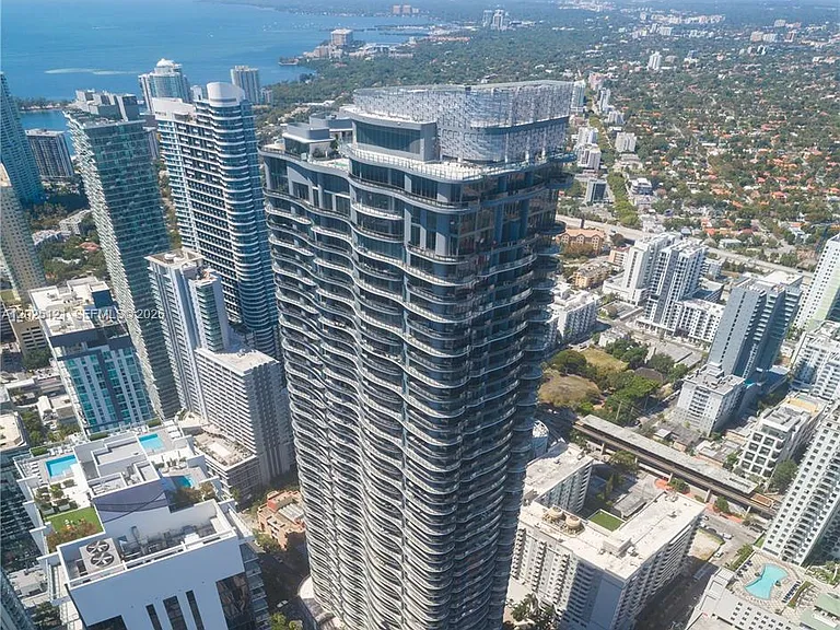 1000 Brickell Plz #4503 — Photo 3