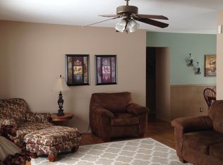 5443 W Coldwater Rd, Flint, MI 48504