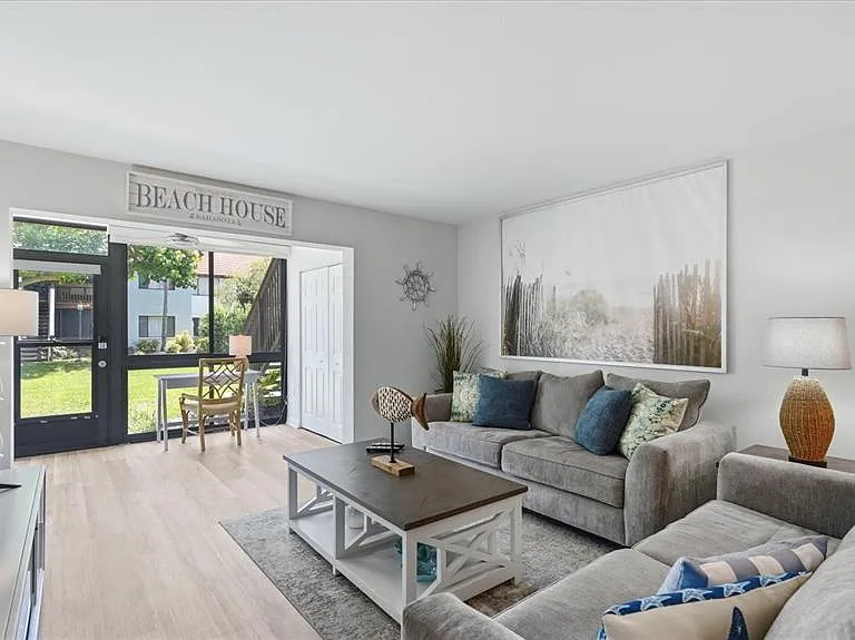 1640 Stickney Point Rd #40-101 — Photo 11
