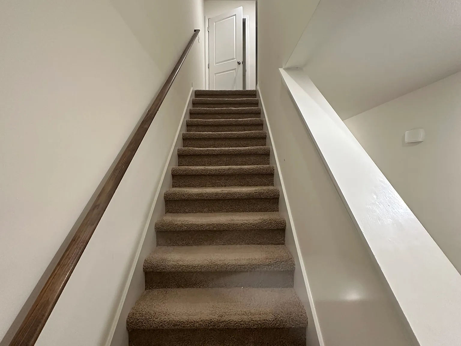 3 bed, 1418 sqft, $1,750 — Photo 3