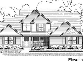 7951 Whirlaway Dr, Saline, MI 48176